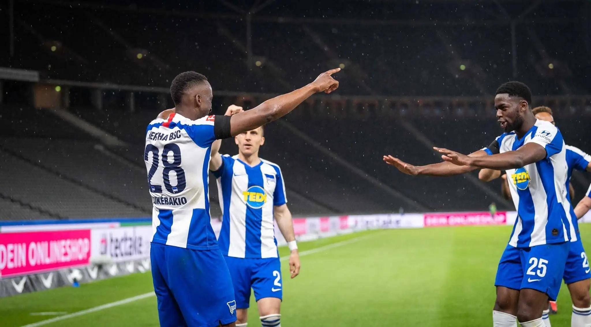 包含柏林赫塔主场取胜，继续巩固中游位置的词条