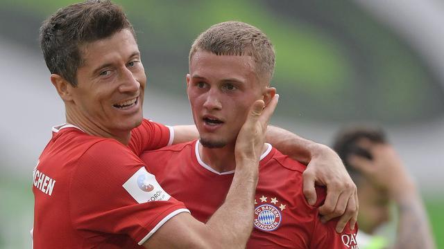 莱万多夫斯基新星挺进下一轮表现惊艳，TES未来可期！